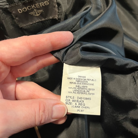 Boys Dockers suit jacket - Picture 5 of 6